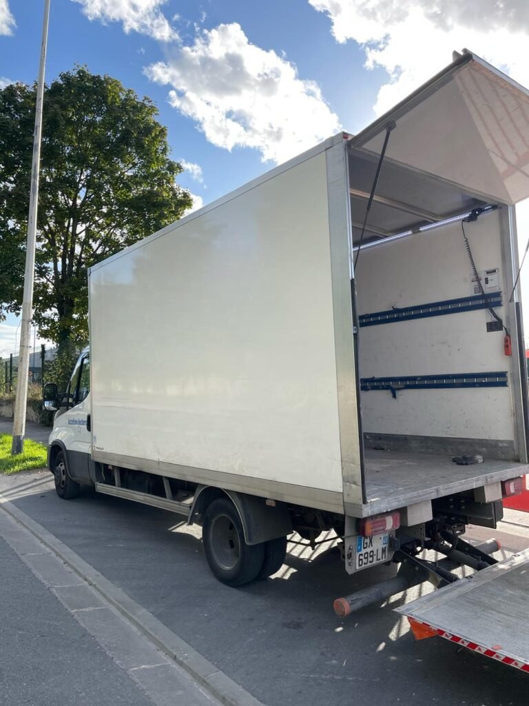 WhatsApp Image 2025-09-18 à 23.37.14_851653eb