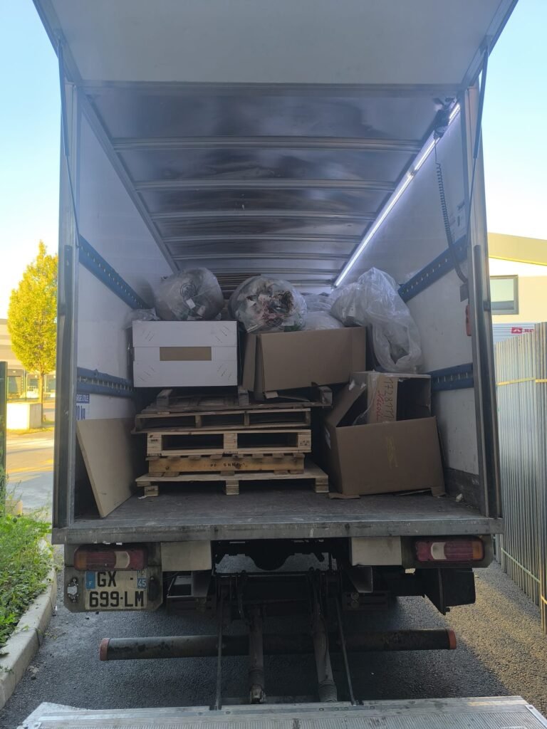 WhatsApp Image 2025-09-19 à 00.40.52_5591efbe