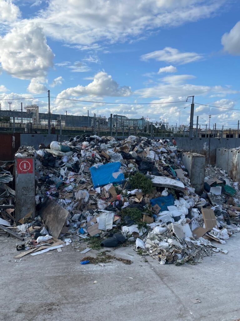 WhatsApp Image 2025-09-19 à 00.45.09_c725ac75