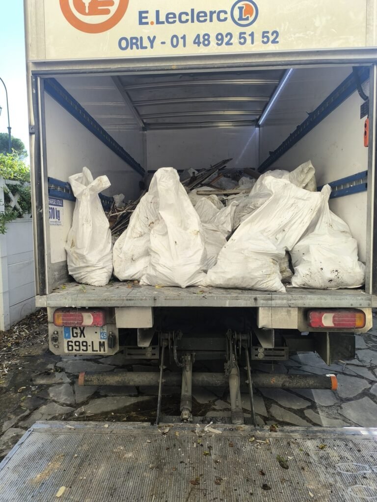 WhatsApp Image 2025-09-19 à 00.49.48_b8d74896